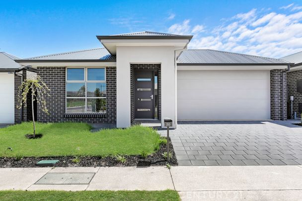 Modern Brand-New Family Home Ready to Welcome Its First Tenants&excl; - Photo 1