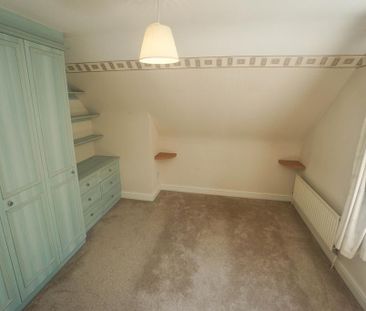 3 bedroom semi-detached house to rent - Photo 6