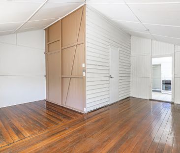 2/29 Clarendon Street, Hyde Park - Photo 3