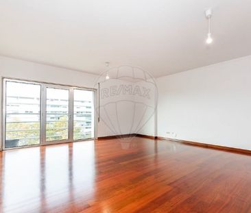 3 room luxury Apartment for rent in São Domingos de Benfica, Portugal - Photo 6