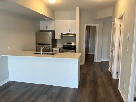 For Lease - 6705 CROPP Street Unit# 70, Niagara Falls, Ontario - Photo 4