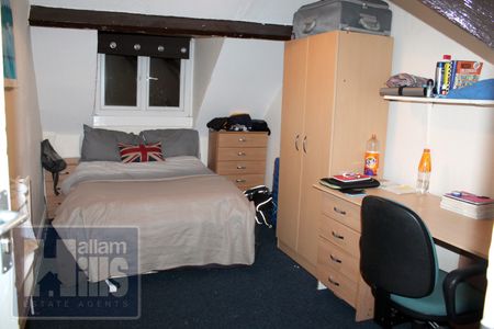 Highnam Crescent Road, - Photo 5