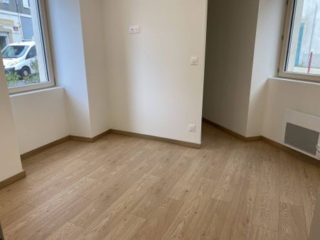 Location appartement 2 pièces 31.6 m² à Lachapelle-sous-Aubenas (07200) - Photo 5