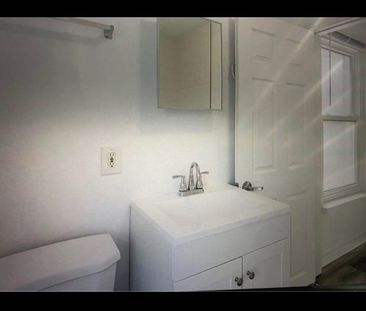 For Lease - 12 Lawrence Avenue Unit# Upper, Guelph, Ontario - Photo 1