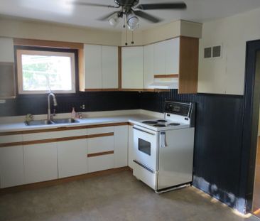 For Lease - 4493 Wonderland Road, London South, Ontario - Photo 5