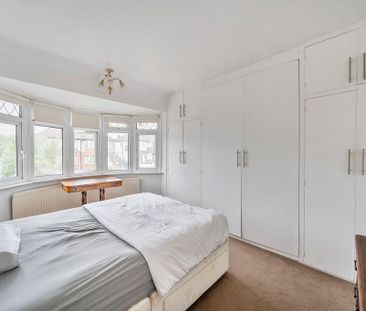 4 bedroom semi-detached house to rent - Photo 6