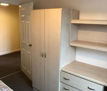 4 bedroom house to rent - Photo 2