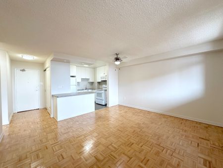 For Lease - 30 Denton Avenue Unit# 702, Toronto, Ontario - Photo 2