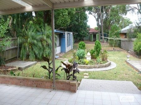 126 Acacia Road - Photo 5