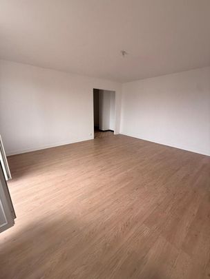 Location Appartement 3 pièces 64m² LIVRY GARGAN 93190 - Photo 1