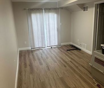 For Lease - 2 Clay Brick Court Unit# 110, Brampton, Ontario - Photo 3