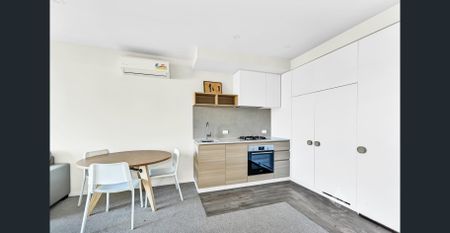 Furnished Two-Bedroom Apartment for Lease @ Caulfield Village - Photo 2