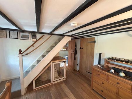 3 bedroom detached house to rent - Photo 2