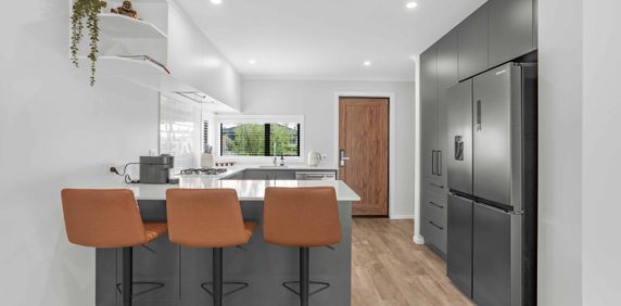 Trentham 3 Bedrooms - Photo 2