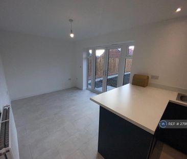 3 bedroom detached house to rent - Photo 6