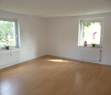 Bezugsfertige 2-Zimmer-Wohnung in Waltrop Stadtmitte frei, mit Tape... - Photo 1