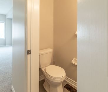 For Lease - 88 Decorso Drive Unit# 80, Guelph, Ontario - Photo 3