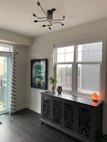 4 Bedroom Condo for Rent “Meadows” - Photo 3