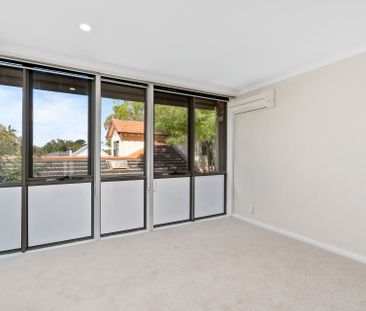 2/26 Gordon Street, Balwyn - Photo 2