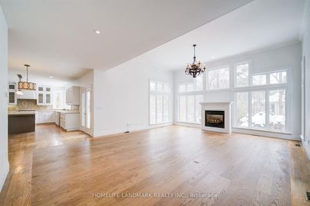 For Lease - 433 Cairncroft Road, Oakville, Ontario - Photo 3