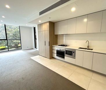 104/5 Maple Tree Road Westmead - Photo 1