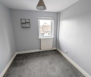 14 Woodside Gardens, Crossgar, BT30 9DA - Photo 5