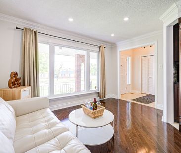 For Lease - 98 Weldrick Road, Richmond Hill, Ontario - Photo 1