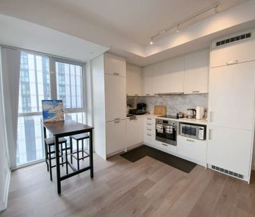 For Lease - 38 Honeycrisp Crescent Unit# 1502, Vaughan, Ontario - Photo 6