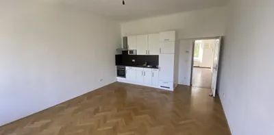 Ruhige, helle 2 Zimmer Wohnung mit Blick ins Grüne - Foto 2