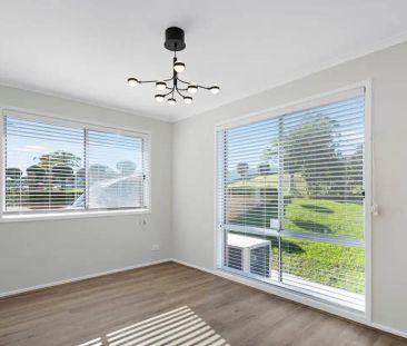 “4 Bedroom house in MINTO!!” - Photo 6