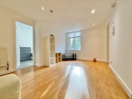 1 bedroom flat to rent - Photo 4