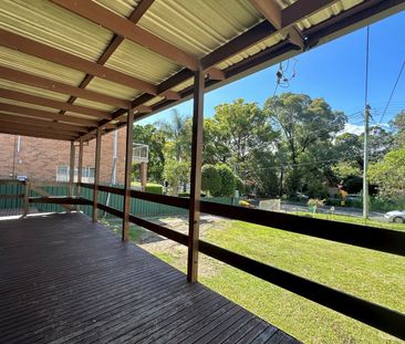 Large House In Great Location - Photo 5