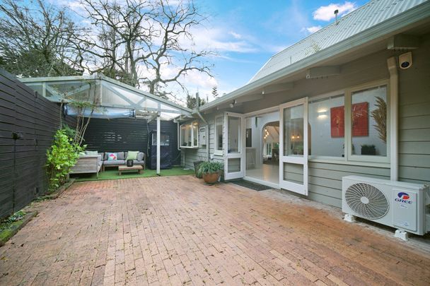 Rare Family Sanctuary in Nature - Photo 1