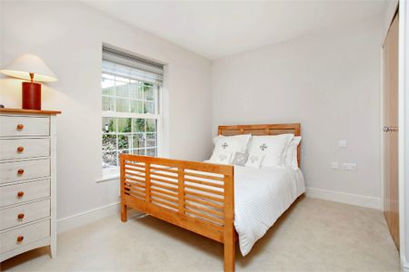 1 bedroom maisonette to rent - Photo 2