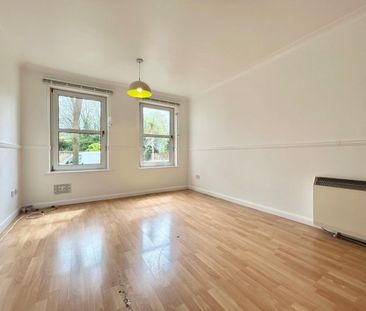 Bishopstoke Road, Eastleigh - Photo 4