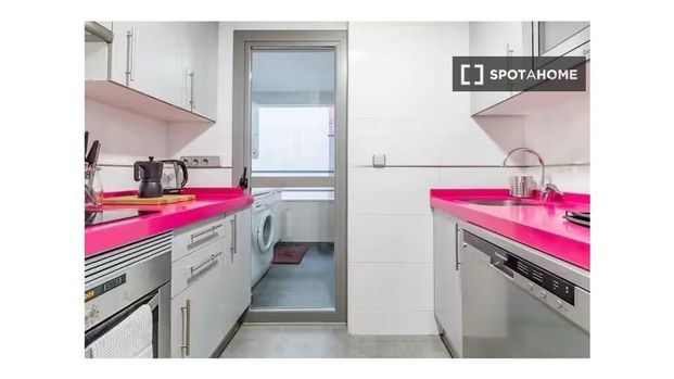 2 room luxury Apartment for rent in Madrid, Spain - Photo 1