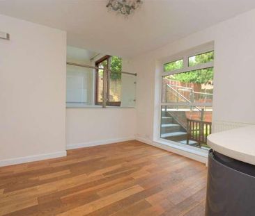 Coniston Way, Reigate, RH2 - Photo 4