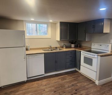 For Lease - 6 Thorncroft Crescent, Ajax, Ontario - Photo 1