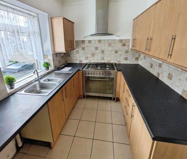 2 bedroom terraced house to rent - Photo 6