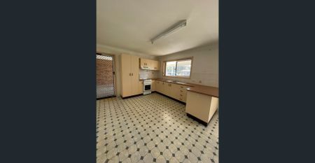 Neat& Tidy - Photo 3