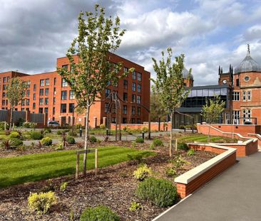 1 bedroom flat to rent - Photo 2