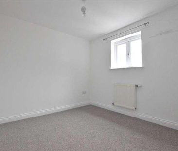 Oxford Terrace, Gloucester, Gloucestershire, GL1 - Photo 1