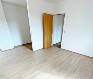 Gut angelegte 2-Zimmerwohnung im Dachgeschoss - Foto 2
