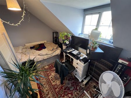 5 bedroom semi-detached house to rent - Photo 4