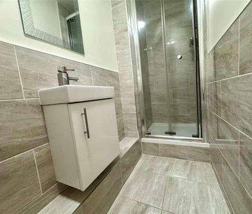 Pearcy Close, Harold Hill, Romford, RM3 - Photo 1