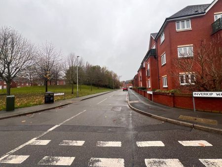 Inverkip Walk, Wolverhampton, West Midlands, WV4 - Photo 4