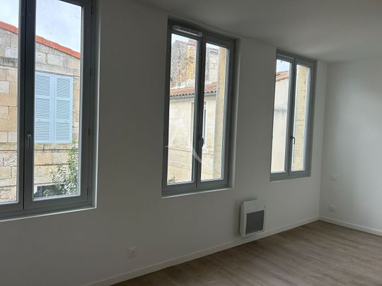 Location Appartement 1 pièce 23m² - Photo 1