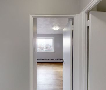Welcome to the Chanteclair Apartments! Modern Rentals Just 5 Minute... - Photo 1