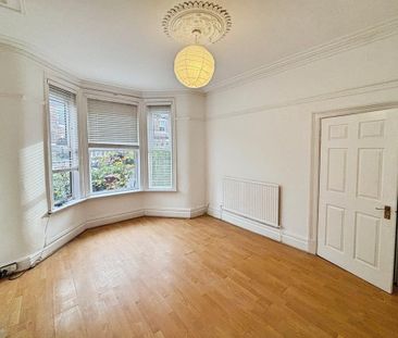 5 bedroom semi-detached house to rent - Photo 5