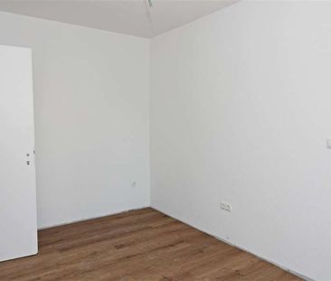 Neue Erdgeschosswohnung mit Terrasse in zentraler und ruhiger Lage ... - Photo 4